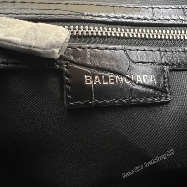 Balenciaga專櫃爆款Le Cagole半月牙腋下包餃子包 巴黎世家經典大號爆裂黑鱷金機車包 fyj1090